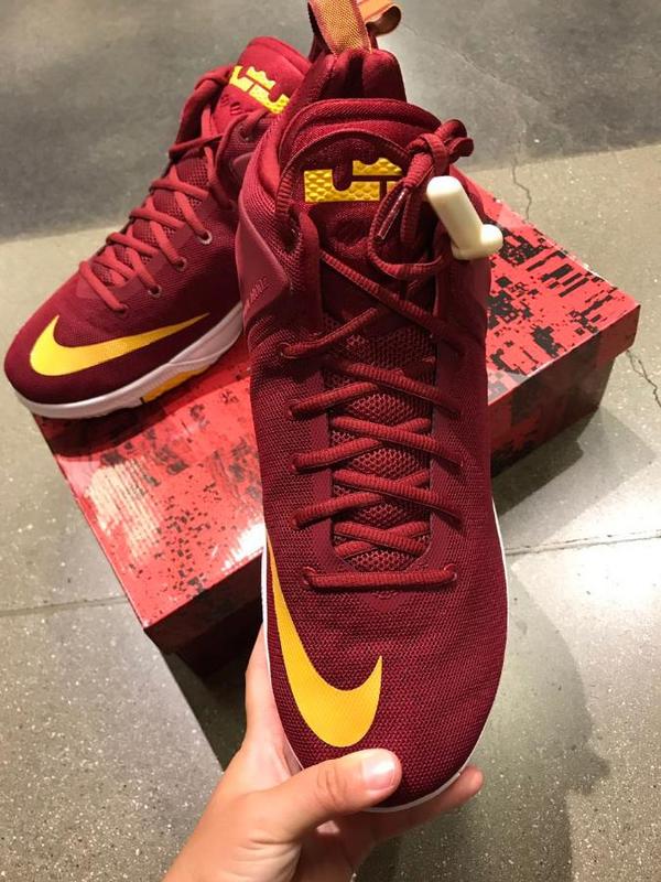 耐克男鞋 nike zoom witness 詹姆斯