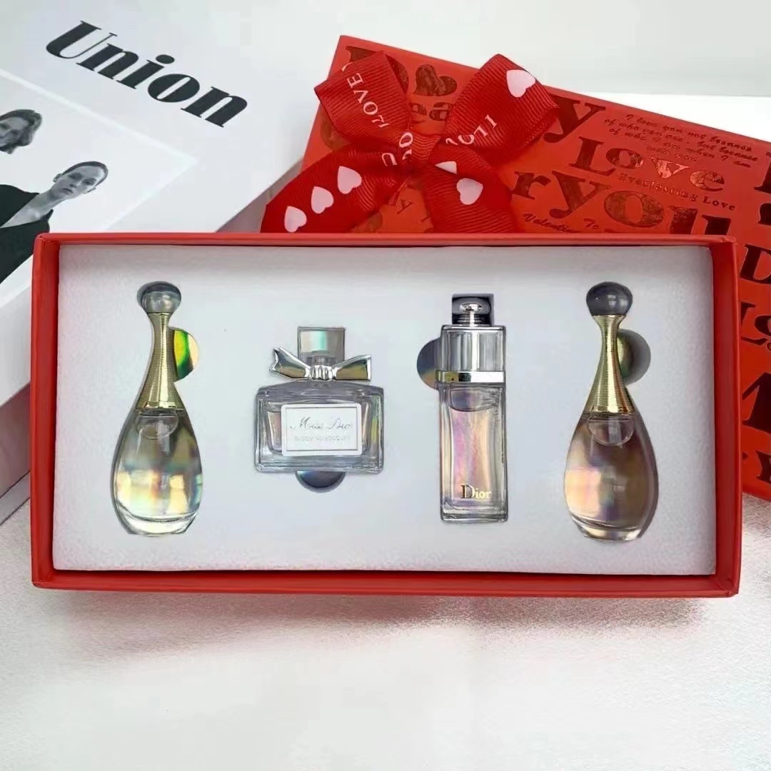 dior香水四件套专柜价图片